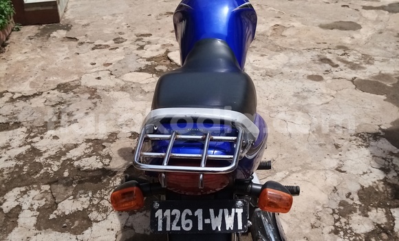 Acheter Import Moto Suzuki GP 125 Bleu à Antananarivo, Analamanga Acheter Import Moto Suzuki GP 125 Bleu à Antananarivo, Analamanga