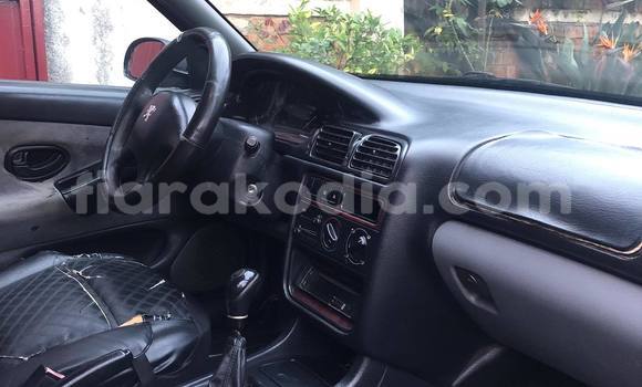 Acheter Occasion Voiture Peugeot 406 Gris à Antananarivo, Analamanga Acheter Occasion Voiture Peugeot 406 Gris à Antananarivo, Analamanga