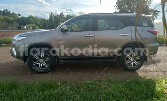 Buy Used Toyota Fortuner Other Car in Antananarivo in Analamanga Buy Used Toyota Fortuner Other Car in Antananarivo in Analamanga