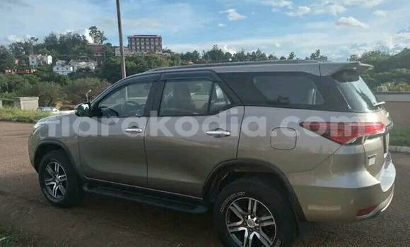 Buy Used Toyota Fortuner Other Car in Antananarivo in Analamanga Buy Used Toyota Fortuner Other Car in Antananarivo in Analamanga