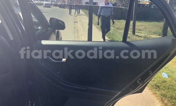 Buy Used Hyundai Creta Black Car in Antananarivo in Analamanga Buy Used Hyundai Creta Black Car in Antananarivo in Analamanga