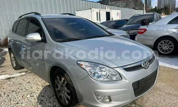 Acheter Occasion Voiture Hyundai i30 Gris à Antananarivo, Analamanga Acheter Occasion Voiture Hyundai i30 Gris à Antananarivo, Analamanga