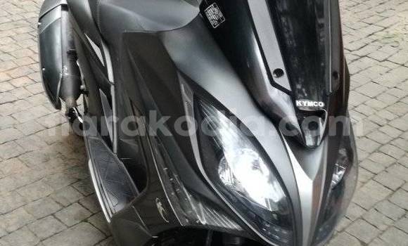 Acheter Occasion Moto Kymco Xciting Gris à Antananarivo, Analamanga Acheter Occasion Moto Kymco Xciting Gris à Antananarivo, Analamanga