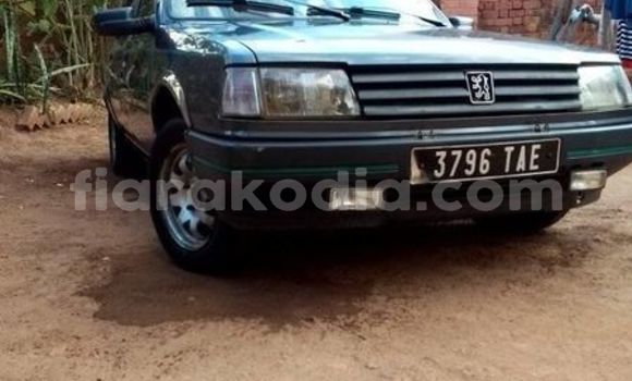 Acheter Occasion Voiture Peugeot 309 Autre à Antananarivo, Analamanga Acheter Occasion Voiture Peugeot 309 Autre à Antananarivo, Analamanga