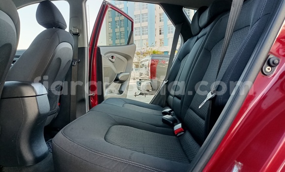 Acheter Occasion Voiture Hyundai ix35 Rouge à Antananarivo, Analamanga Acheter Occasion Voiture Hyundai ix35 Rouge à Antananarivo, Analamanga