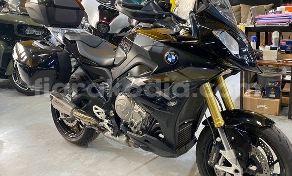 Acheter Occasion Moto BMW S 1000 Noir à Ambalavao, Haute Matsiatra