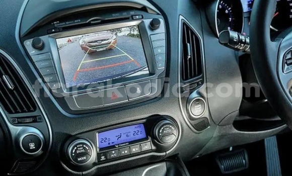 Acheter Occasion Voiture Hyundai ix35 Gris à Toamasina, Atsinanana Acheter Occasion Voiture Hyundai ix35 Gris à Toamasina, Atsinanana