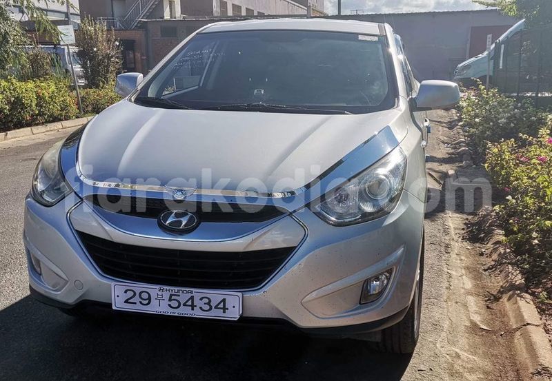 Big with watermark hyundai tucson analamanga antananarivo 7300