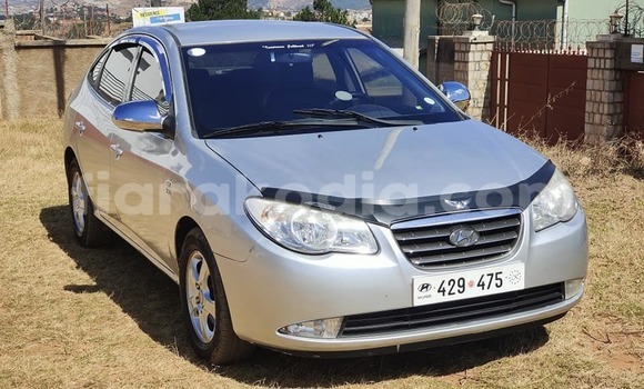 Buy Used Hyundai Avante Other Car in Antananarivo in Analamanga Buy Used Hyundai Avante Other Car in Antananarivo in Analamanga