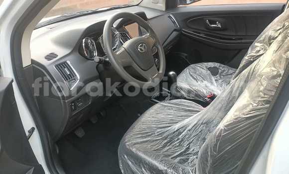 Acheter Occasion Voiture Mitsubishi Montero Sport Blanc à Antananarivo, Analamanga Acheter Occasion Voiture Mitsubishi Montero Sport Blanc à Antananarivo, Analamanga