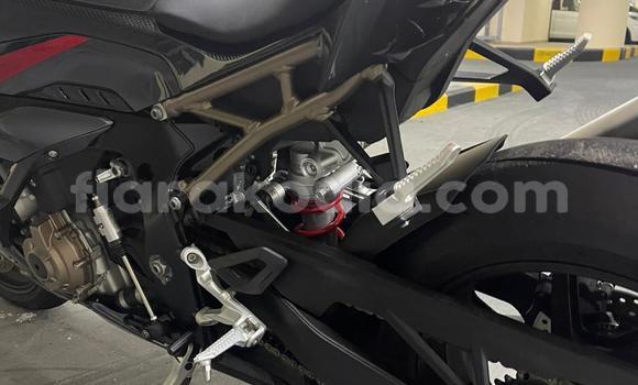 Acheter Occasion Moto BMW S 1000 Autre à Ambalavao, Haute Matsiatra Acheter Occasion Moto BMW S 1000 Autre à Ambalavao, Haute Matsiatra