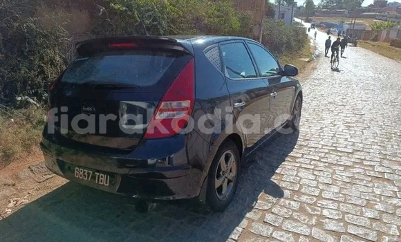 Buy Used Hyundai i30 Black Car in Antananarivo in Analamanga Buy Used Hyundai i30 Black Car in Antananarivo in Analamanga