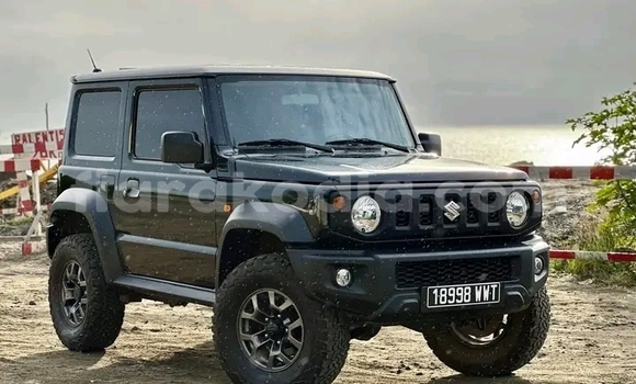 Acheter Occasion Voiture Suzuki Jimny Noir à Antananarivo, Analamanga Acheter Occasion Voiture Suzuki Jimny Noir à Antananarivo, Analamanga