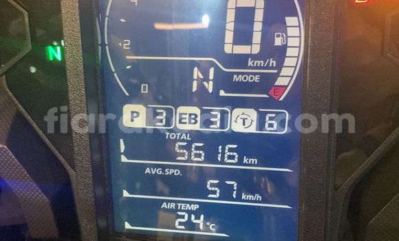 Acheter Occasion Moto Honda CRF Blanc à Ambalavao, Haute Matsiatra Acheter Occasion Moto Honda CRF Blanc à Ambalavao, Haute Matsiatra