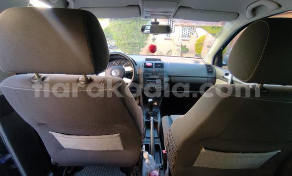 Acheter Occasion Voiture Volkswagen Polo Bleu à Antananarivo, Analamanga Acheter Occasion Voiture Volkswagen Polo Bleu à Antananarivo, Analamanga