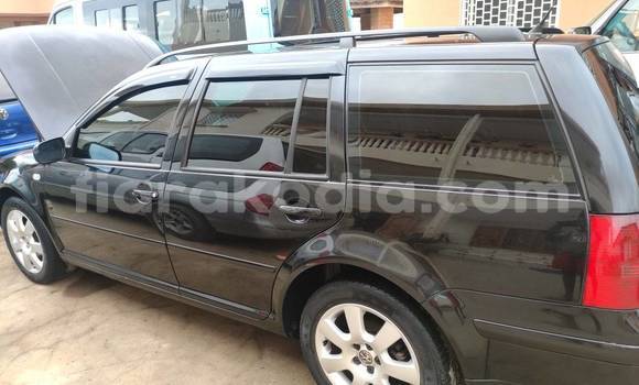 Acheter Occasion Voiture Volkswagen Golf Bleu à Antananarivo, Analamanga Acheter Occasion Voiture Volkswagen Golf Bleu à Antananarivo, Analamanga