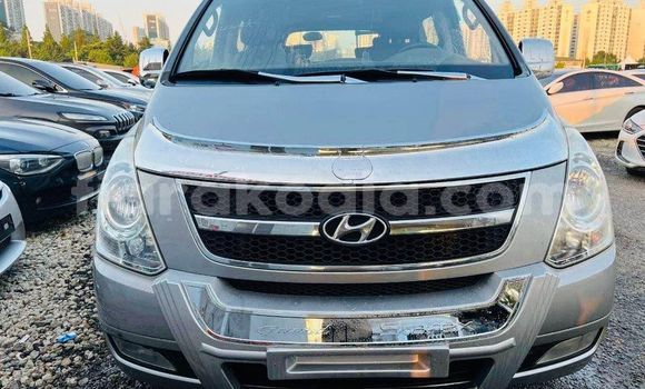 Acheter Occasion Voiture Hyundai Grand Starex Autre à Antananarivo, Analamanga Acheter Occasion Voiture Hyundai Grand Starex Autre à Antananarivo, Analamanga