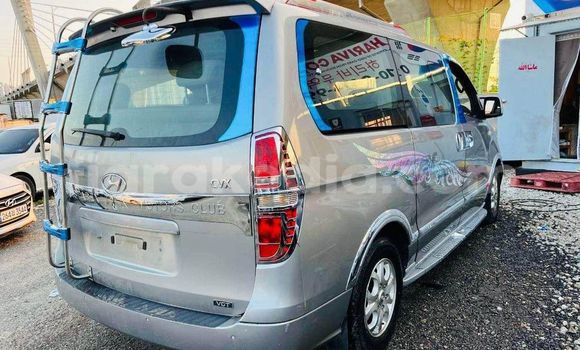 Acheter Occasion Voiture Hyundai Grand Starex Autre à Antananarivo, Analamanga Acheter Occasion Voiture Hyundai Grand Starex Autre à Antananarivo, Analamanga