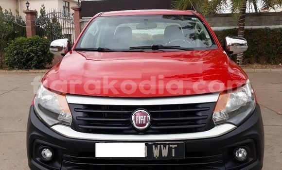 Acheter Occasion Voiture Honda FIT Rouge à Antananarivo, Analamanga Acheter Occasion Voiture Honda FIT Rouge à Antananarivo, Analamanga