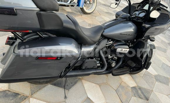 Acheter Occasion Moto Harley Davidson Road Glide Gris à Ambalavao, Haute Matsiatra