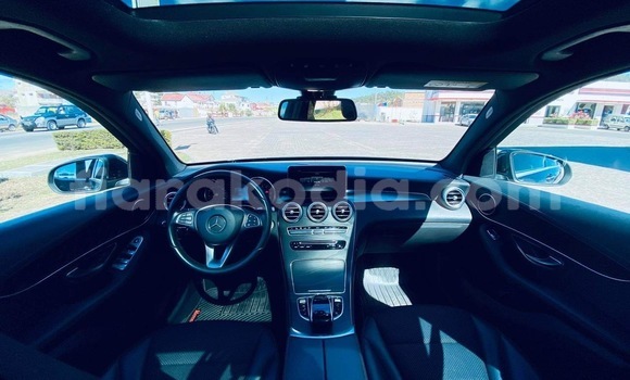 Buy Used Mercedes‒Benz GLC Black Car in Mahajanga in Boeny Buy Used Mercedes‒Benz GLC Black Car in Mahajanga in Boeny