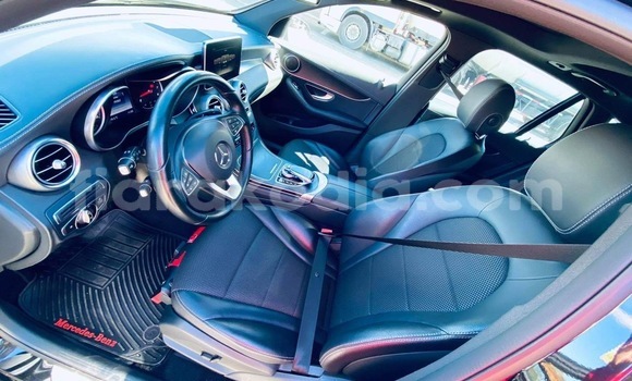 Buy Used Mercedes‒Benz GLC Black Car in Mahajanga in Boeny Buy Used Mercedes‒Benz GLC Black Car in Mahajanga in Boeny