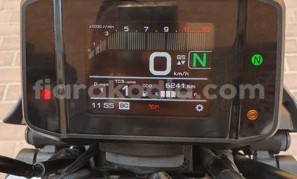 Acheter Occasion Moto Yamaha MT Beige à Ambalavao, Haute Matsiatra Acheter Occasion Moto Yamaha MT Beige à Ambalavao, Haute Matsiatra