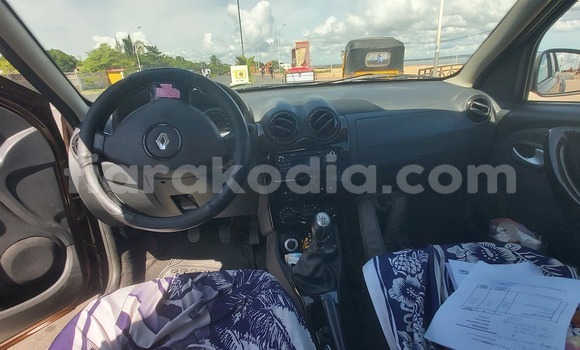 Acheter Occasion Voiture Renault Duster Marron à Mahajanga, Boeny Acheter Occasion Voiture Renault Duster Marron à Mahajanga, Boeny