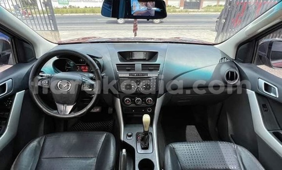 Acheter Occasion Voiture Mazda BT-50 Rouge à Taolanaro, Toliary Acheter Occasion Voiture Mazda BT-50 Rouge à Taolanaro, Toliary