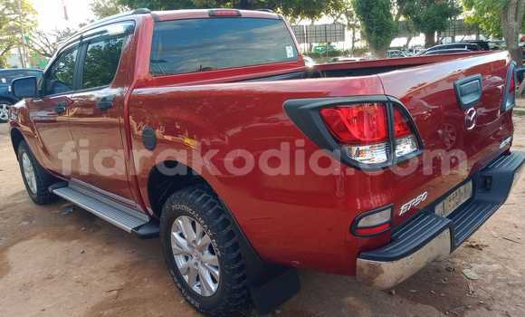 Acheter Occasion Voiture Mazda BT-50 Rouge à Taolanaro, Toliary Acheter Occasion Voiture Mazda BT-50 Rouge à Taolanaro, Toliary