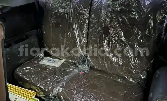 Buy Used Toyota Highlander Other Car in Taolanaro in Toliary Buy Used Toyota Highlander Other Car in Taolanaro in Toliary