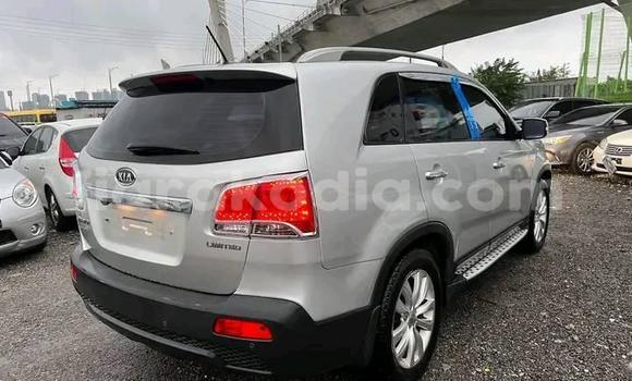 Buy Used Toyota Highlander Other Car in Taolanaro in Toliary Buy Used Toyota Highlander Other Car in Taolanaro in Toliary