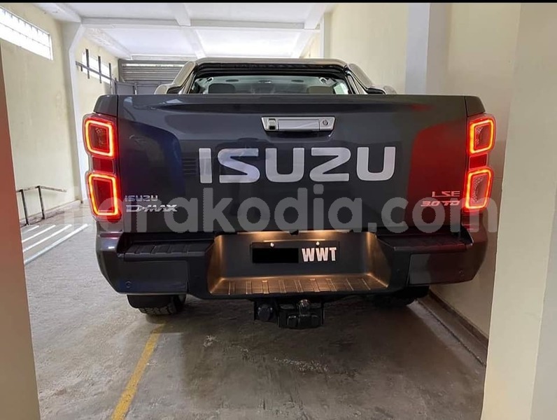 Big with watermark suzuki dzire analamanga antananarivo 7503