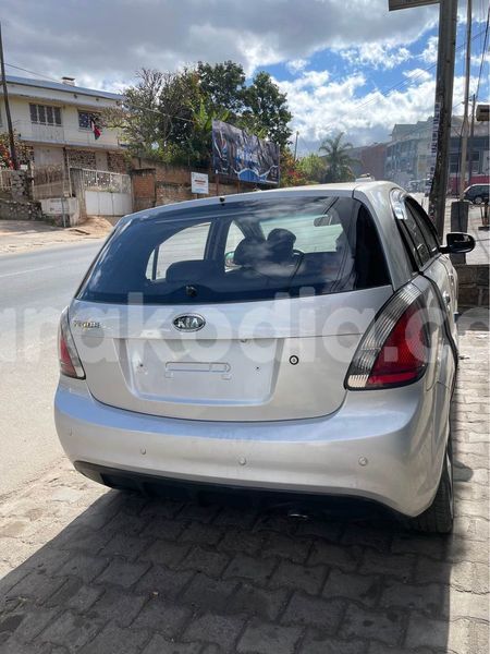 Big with watermark kia pride analamanga antananarivo 7504