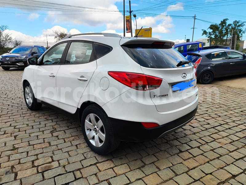 Big with watermark hyundai tucson analamanga antananarivo 7540