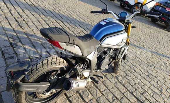 Hividy Cfmoto CFORCE Silver Bike in Antananarivo in Analamanga Hividy Cfmoto CFORCE Silver Bike in Antananarivo in Analamanga