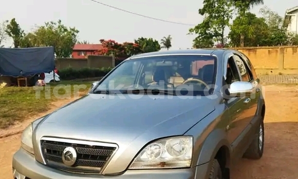 Acheter Occasion Voiture Kia Sorento Beige à Antananarivo, Analamanga Acheter Occasion Voiture Kia Sorento Beige à Antananarivo, Analamanga