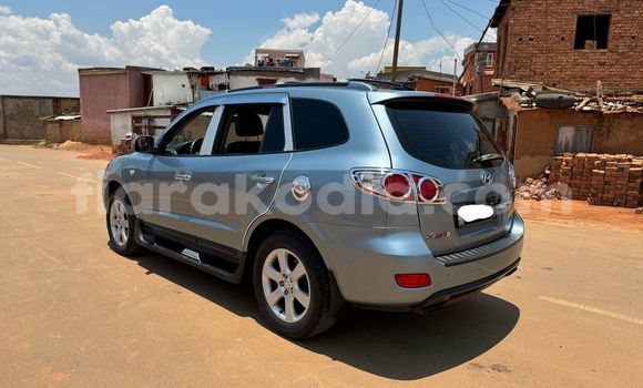 Buy Used Hyundai Santa Fe Other Car in Antananarivo in Analamanga Buy Used Hyundai Santa Fe Other Car in Antananarivo in Analamanga