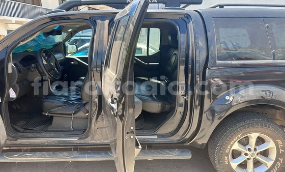 Buy Used Nissan Navara Black Car in Ambatofinandrahana in Amoron'i Mania Buy Used Nissan Navara Black Car in Ambatofinandrahana in Amoron'i Mania