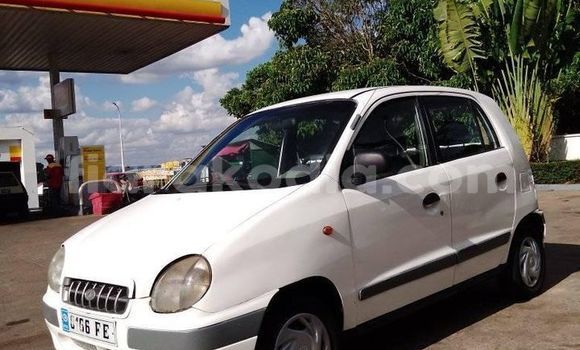 Buy Used Kia Visto White Car in Antananarivo in Analamanga Buy Used Kia Visto White Car in Antananarivo in Analamanga