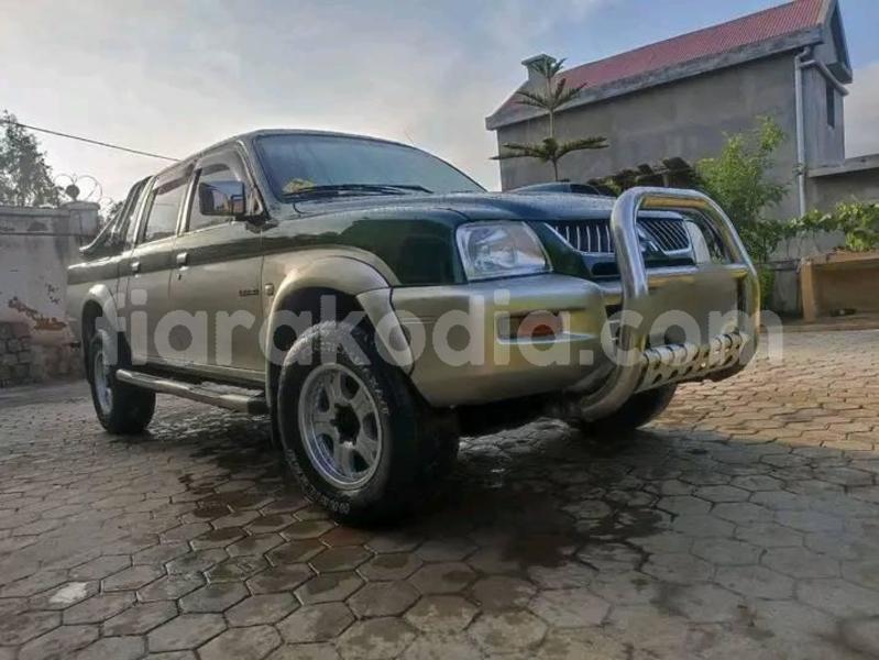 Big with watermark mitsubishi strada analamanga antananarivo 7605