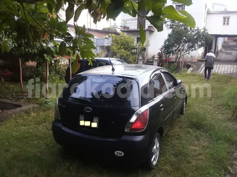 Big with watermark kia pride analamanga antananarivo 7606