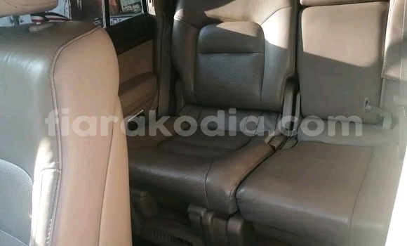 Buy Used Toyota Land Cruiser Black Car in Antananarivo in Analamanga Buy Used Toyota Land Cruiser Black Car in Antananarivo in Analamanga