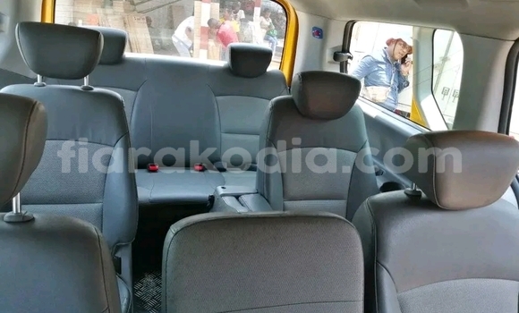 Buy Used Hyundai Grand Starex Silver Car in Antananarivo in Analamanga Buy Used Hyundai Grand Starex Silver Car in Antananarivo in Analamanga
