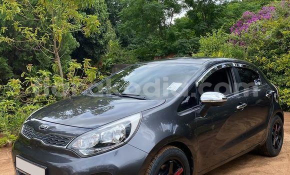 Acheter Occasion Voiture BMW 600 Autre à Antananarivo, Analamanga Acheter Occasion Voiture BMW 600 Autre à Antananarivo, Analamanga