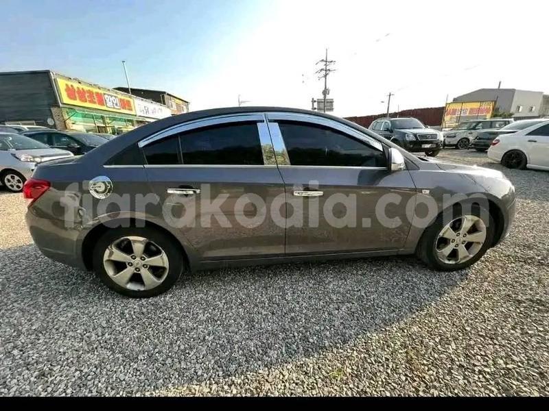 Big with watermark chevrolet cruze toamasina andevoranto 7644