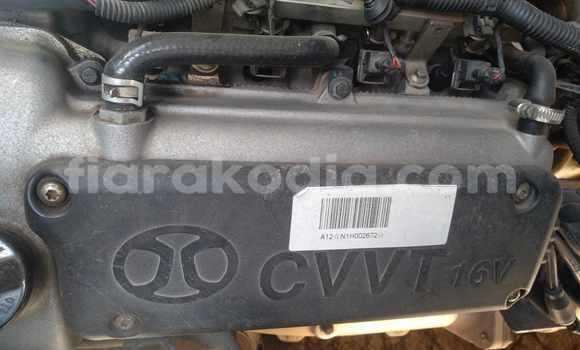 Acheter Occasion Voiture Chevrolet Suburban Beige à Antananarivo, Analamanga Acheter Occasion Voiture Chevrolet Suburban Beige à Antananarivo, Analamanga