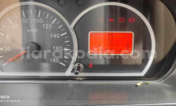 Acheter Occasion Voiture Chevrolet Suburban Beige à Antananarivo, Analamanga Acheter Occasion Voiture Chevrolet Suburban Beige à Antananarivo, Analamanga