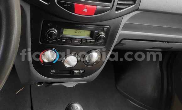 Acheter Occasion Voiture Chevrolet Suburban Beige à Antananarivo, Analamanga Acheter Occasion Voiture Chevrolet Suburban Beige à Antananarivo, Analamanga