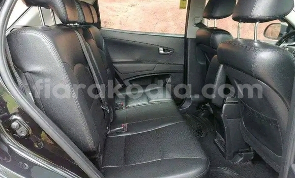 Acheter Occasion Voiture Toyota Fortuner Noir à Antananarivo, Analamanga Acheter Occasion Voiture Toyota Fortuner Noir à Antananarivo, Analamanga